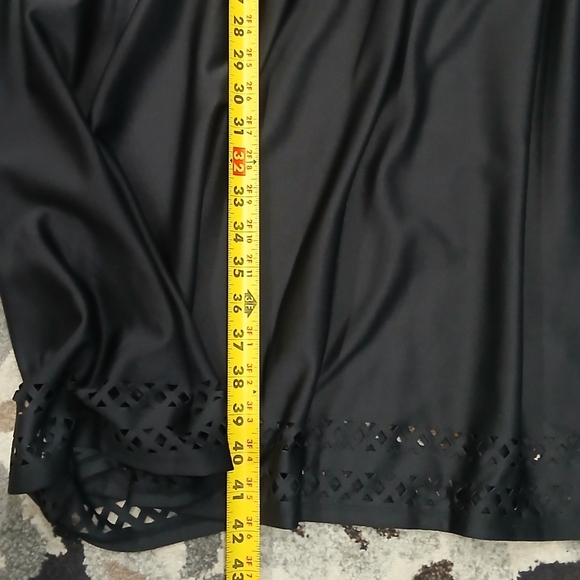 Fit Flare Black Plus Sz 2X Dress Smooth Luxe Church Wedding LBD 22/24W Classic - Picture 6 of 10